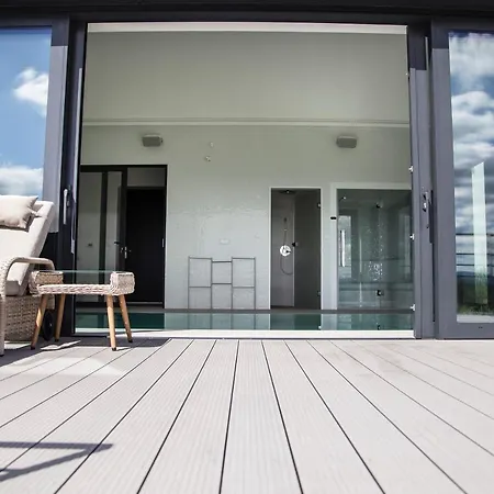 Relax With Swimming Pool And Mountain View * Bukow