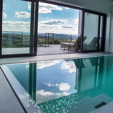 Villa Relax Private Pool And Mountain View Willa *