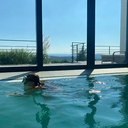 Relax With Swimming Pool And Mountain View Bukow