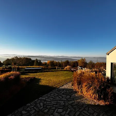 Relax With Swimming Pool And Mountain View