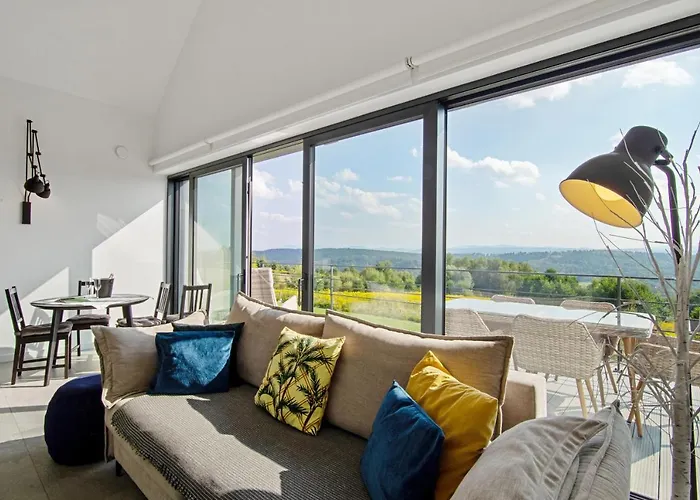 Relax With Swimming Pool And Mountain View *