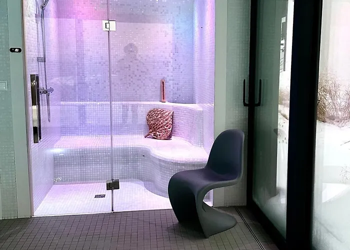 Relax With Swimming Pool And Mountain View Bukow