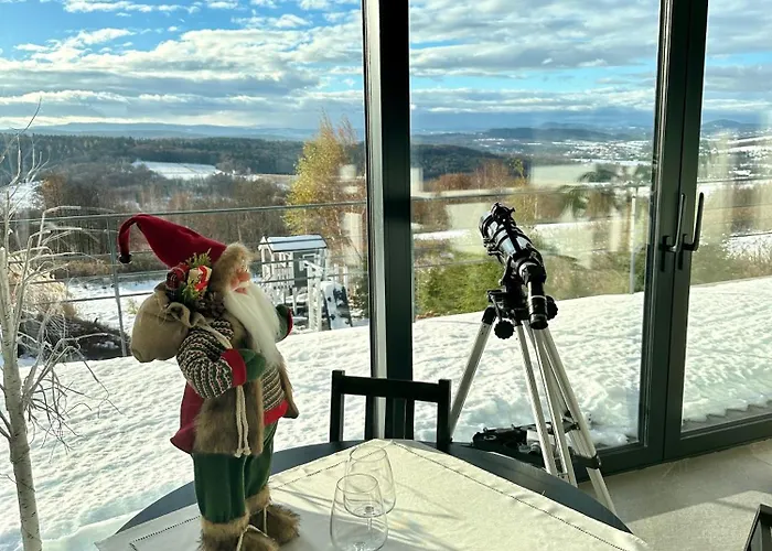 Relax With Swimming Pool And Mountain View Bukow